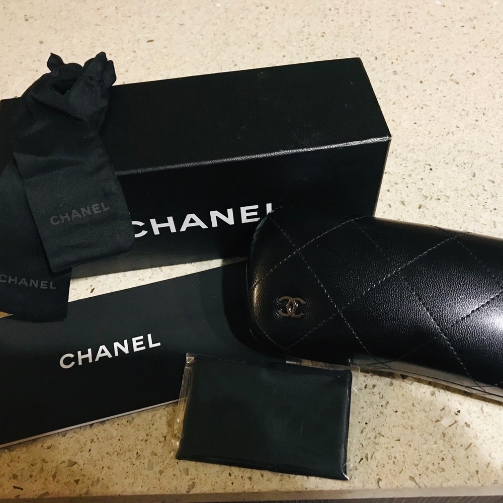 Chanel... beautiful Chanel